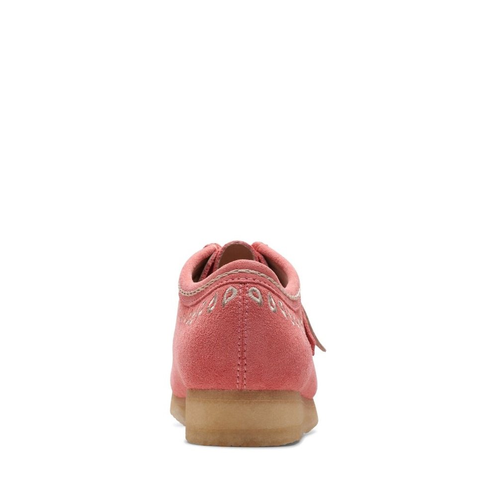 Clarks Wallabee pink embroidery - Picture 3 of 8